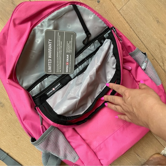 Durable pink backpack - Picture 5 of 5